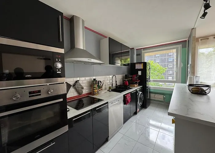 Appartement Herouville * הראובילה-סנט-קלייר